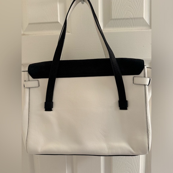 ‼️SOLD‼️Kate Spade Essential Large Work Tote - Picture 2 of 13